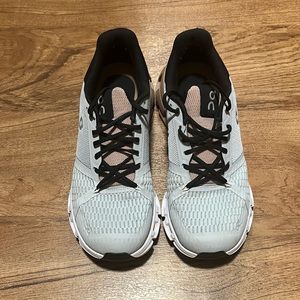 On Running Cloudflyer